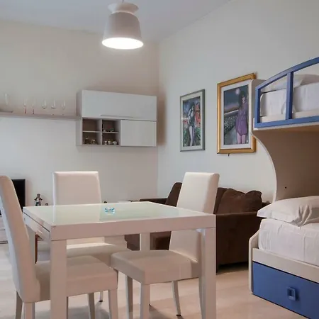 Aura Holiday House * Roma